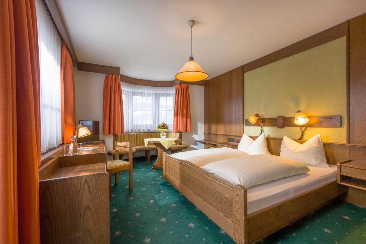Alte Post Bed & Breakfast Ellmau Bagian luar foto
